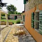 Casa Vinela